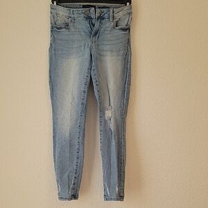 Kendall & Kylie Blue Skinny Jeans with Light Wash